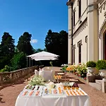 Castello Dal Pozzo Maggiore - Preferred & Отель 5*