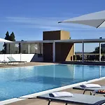 Отель Castello Dal Pozzo Maggiore - Preferred & Оледжо-Кастелло