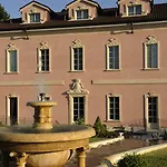 Отель Castello Dal Pozzo Maggiore - Preferred & Оледжо-Кастелло