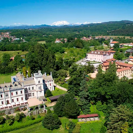 Hotel Castello Dal Pozzo Oleggio Castello