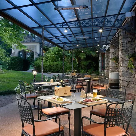 Hotel Castello Dal Pozzo 5*