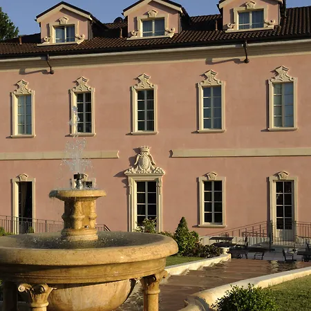 Szálloda Castello Dal Pozzo Maggiore - Preferred & Oleggio Castello