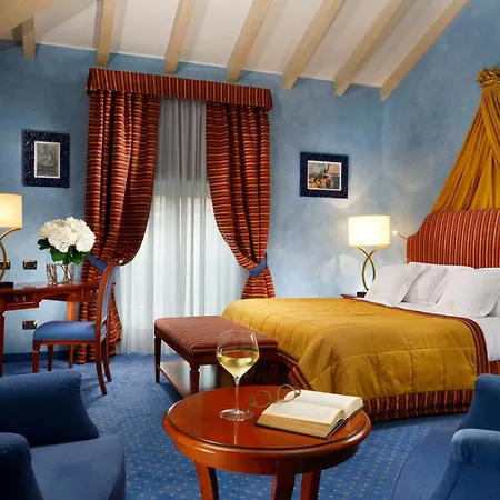 Hotel Castello Dal Pozzo Maggiore - Preferred &