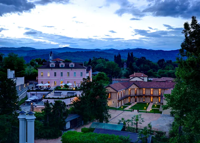 Hotel Castello Dal Pozzo Maggiore - Preferred & Oleggio Castello
