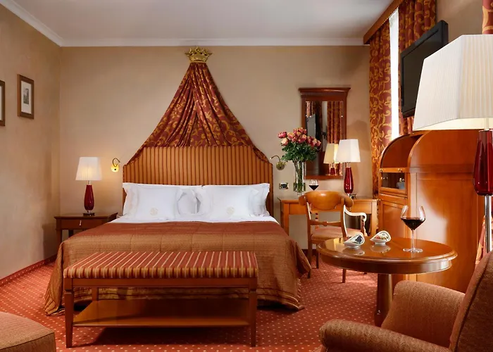 Otel Castello Dal Pozzo Maggiore - Preferred &