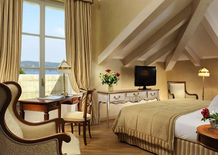 Otel Castello Dal Pozzo Maggiore - Preferred & 5*