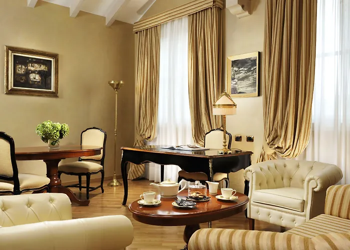 Otel Castello Dal Pozzo Maggiore - Preferred &