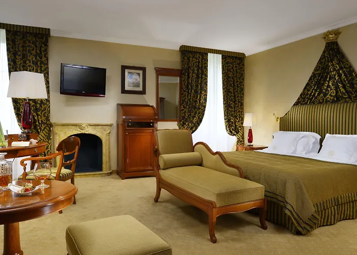 Otel Castello Dal Pozzo Maggiore - Preferred & 5*