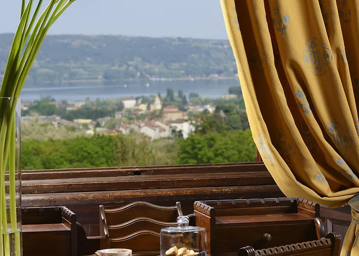 Hotel Castello Dal Pozzo Maggiore - Preferred &