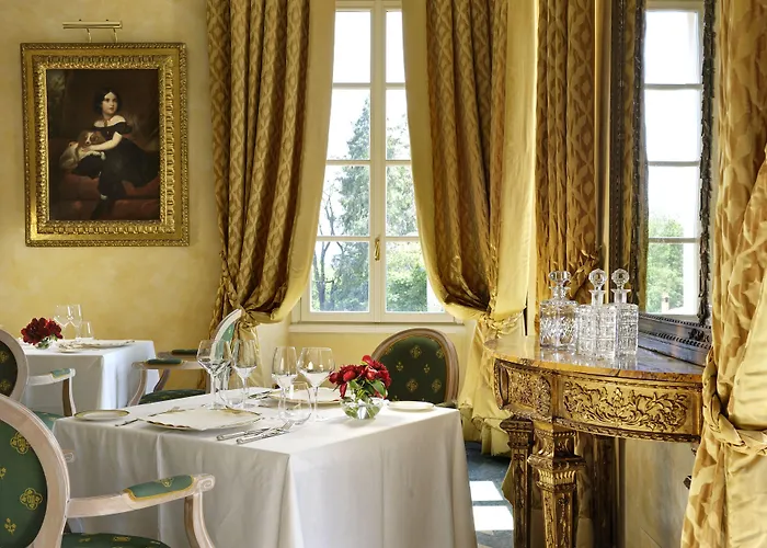 Castello Dal Pozzo Maggiore - Preferred & 호텔 올레기오카스텔로