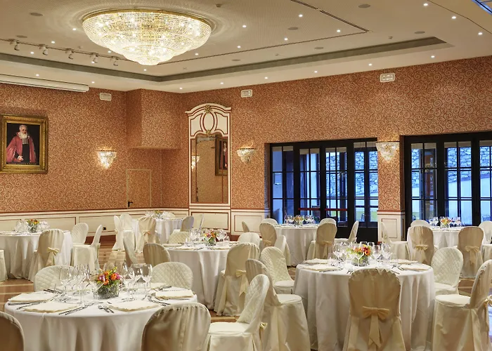 Castello Dal Pozzo Maggiore - Preferred & 5*