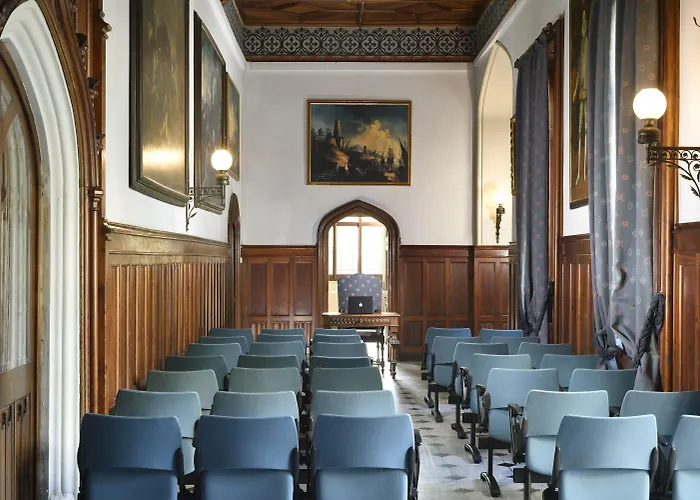 Castello Dal Pozzo Maggiore - Preferred & 5* 올레기오카스텔로