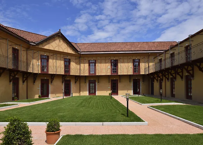 Castello Dal Pozzo Maggiore - Preferred & 5*