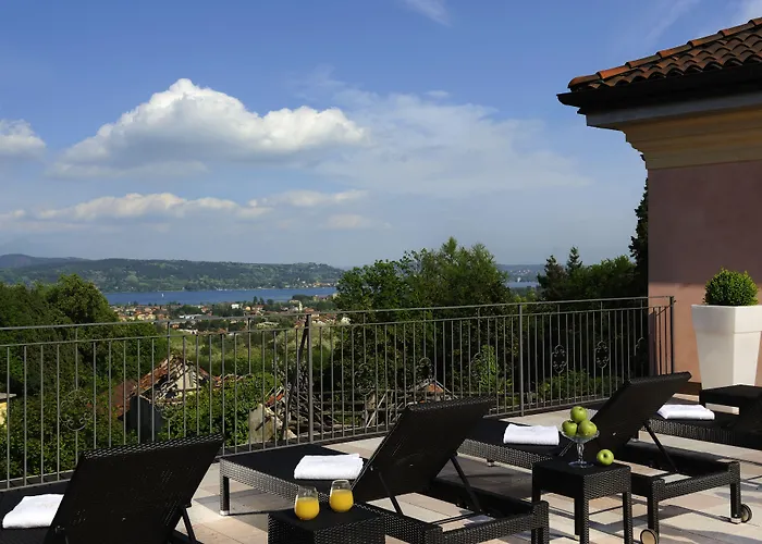 호텔 Castello Dal Pozzo Maggiore - Preferred & 올레기오카스텔로